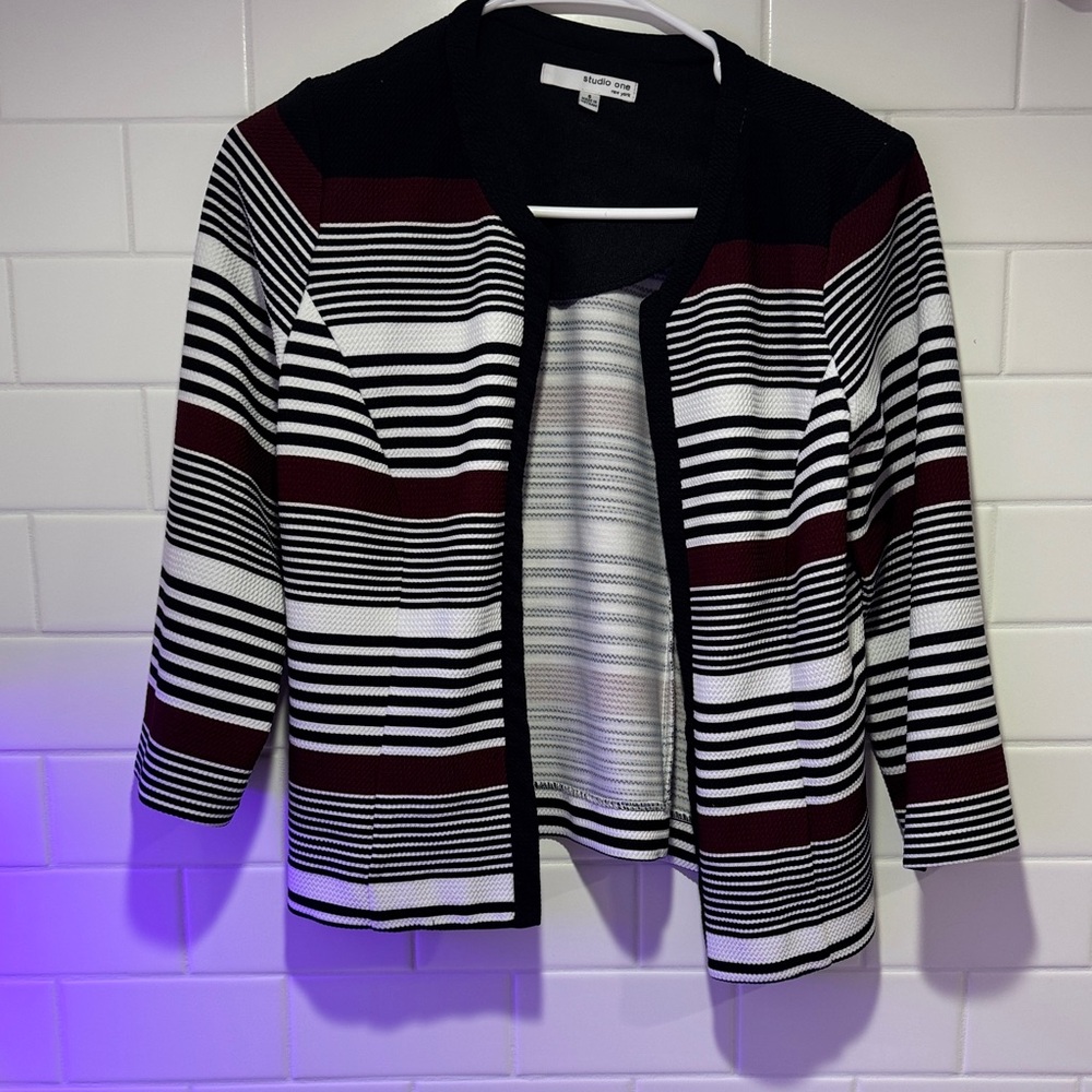Studio One Striped Blazer - Black, White, Burgundy (Size 6)